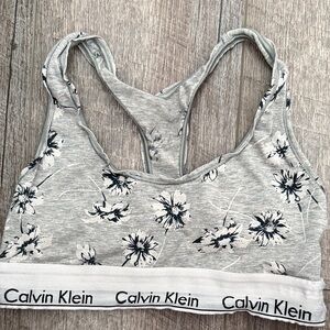 Calvin Klein Daisy Print Sports Bra in Gray and White